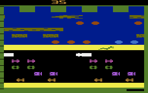 Frogger atari screenshot