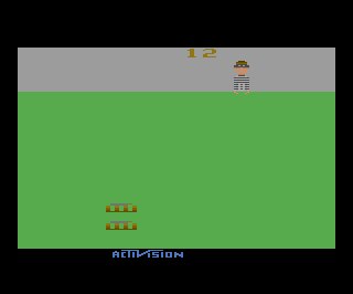 Kaboom! atari screenshot