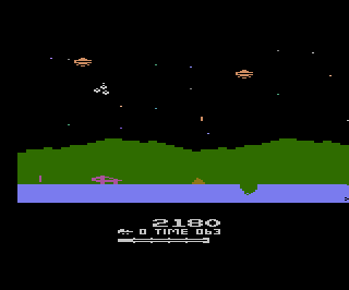 Moon Patrol atari screenshot
