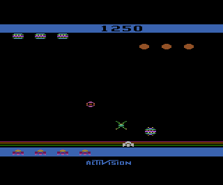 Spider Fighter atari screenshot