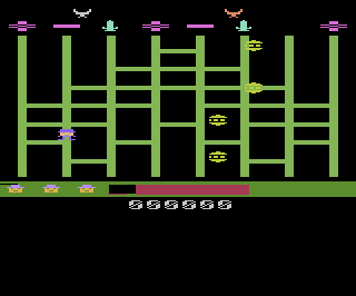Unknown Game 2 (Datatech) atari screenshot