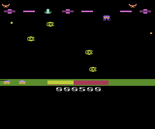 Unknown Game 2 (Datatech) atari screenshot
