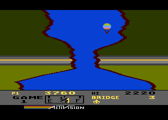 River Raid atari screenshot